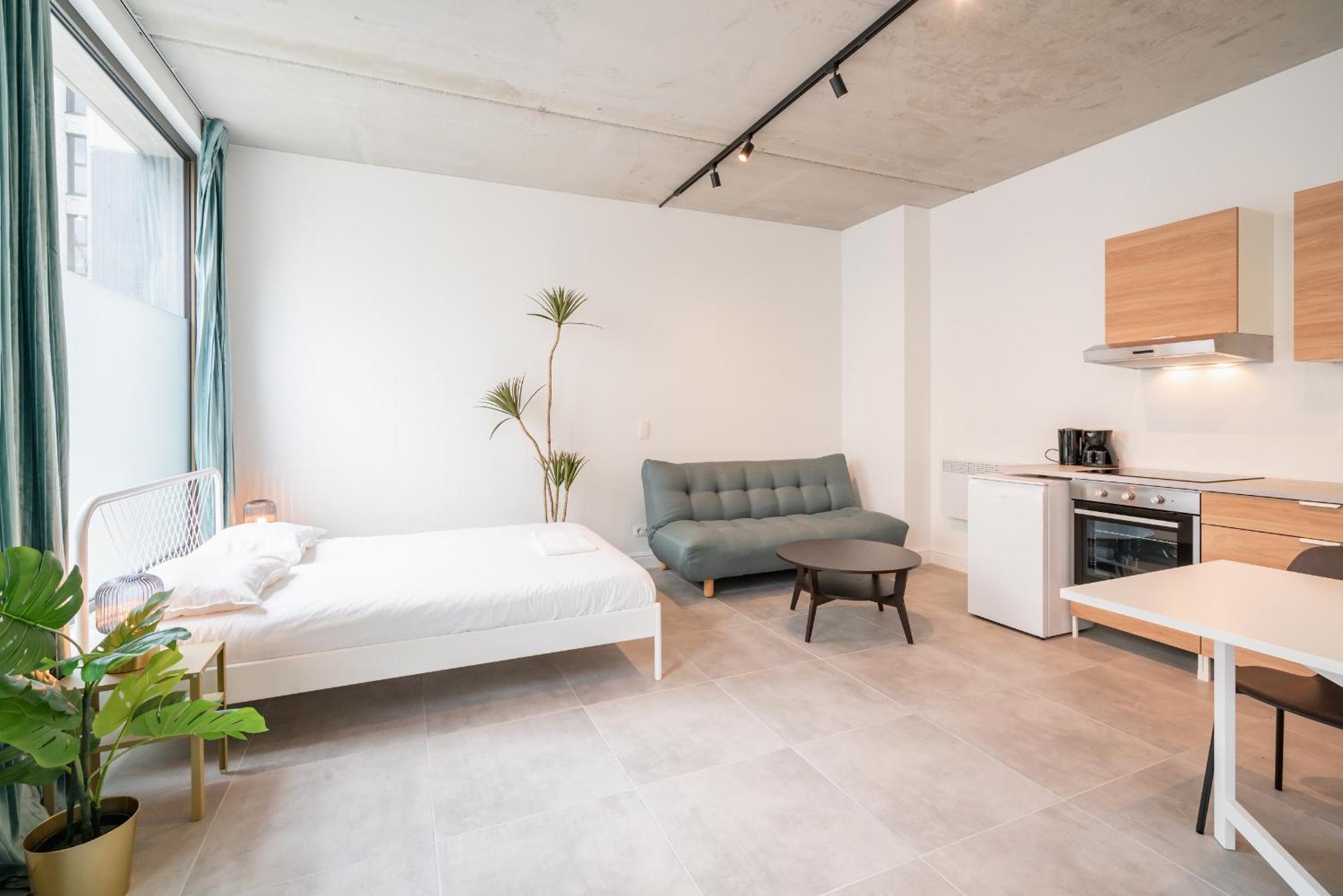 Opera Square Apartments In Antwerp Centre Екстер'єр фото