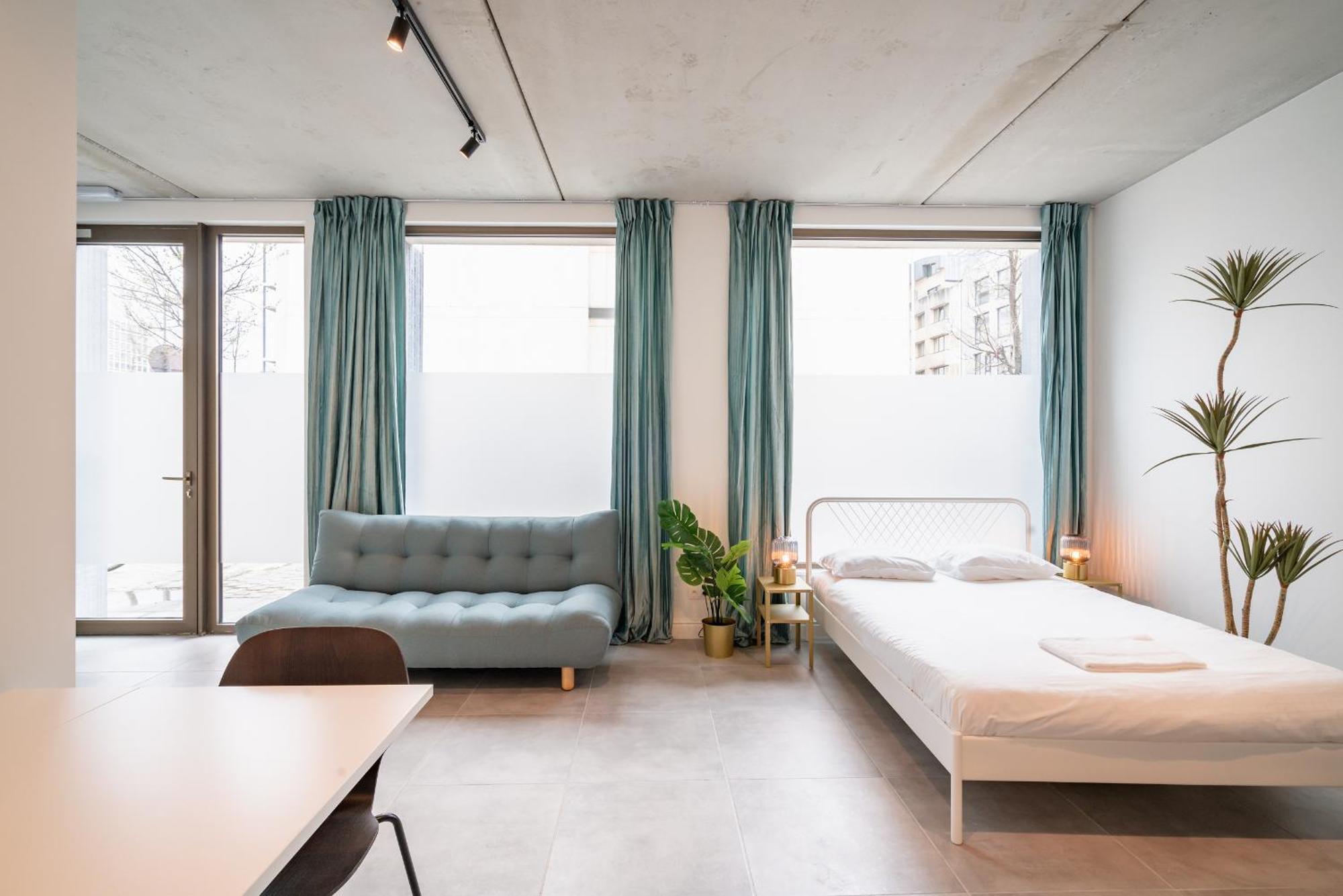 Opera Square Apartments In Antwerp Centre Екстер'єр фото